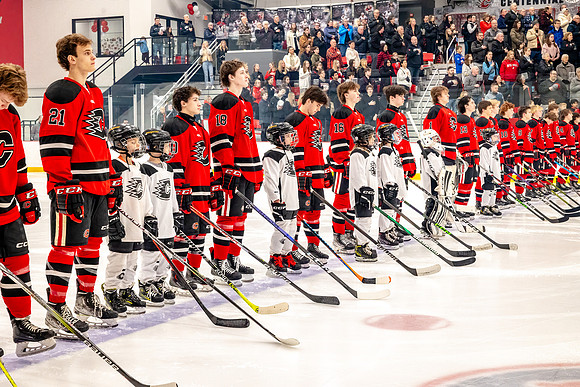 Centennial vs Blaine Varsity Hockey 194