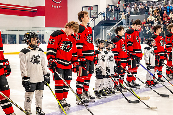 Centennial vs Blaine Varsity Hockey 198