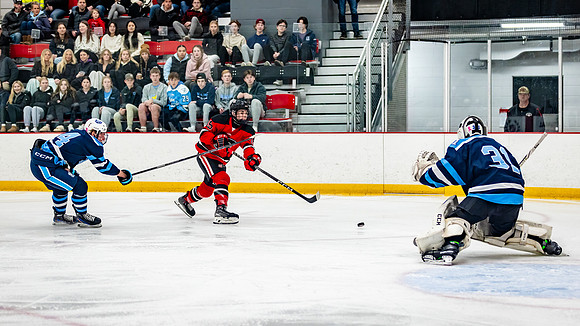 Centennial vs Blaine Varsity Hockey 222