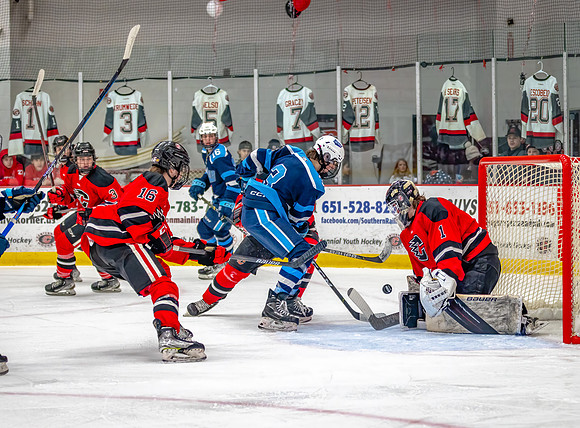 Centennial vs Blaine Varsity Hockey 247