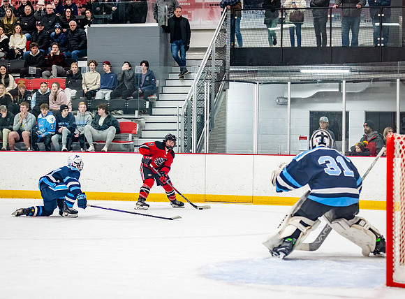 Centennial vs Blaine Varsity Hockey 257