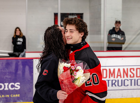Centennial vs Blaine Varsity Hockey 32