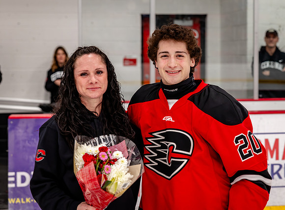 Centennial vs Blaine Varsity Hockey 33