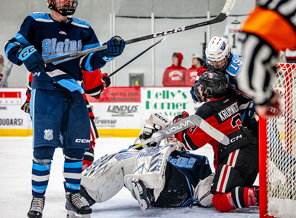 Centennial vs Blaine Varsity Hockey 376