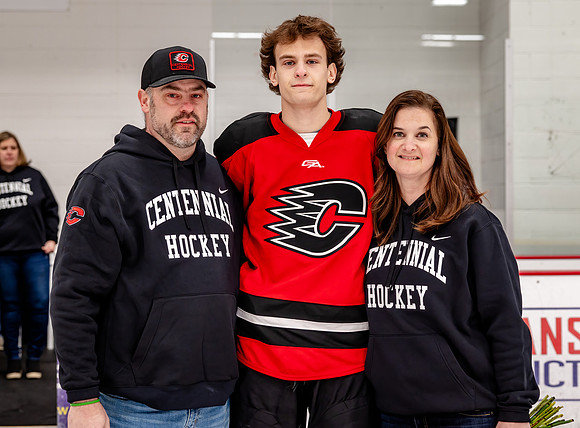Centennial vs Blaine Varsity Hockey 40