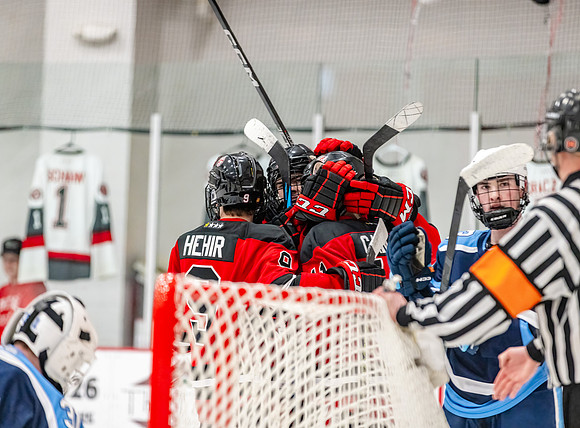 Centennial vs Blaine Varsity Hockey 400