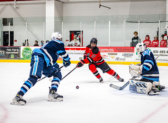 Centennial vs Blaine Varsity Hockey 407