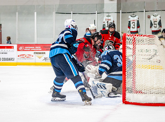 Centennial vs Blaine Varsity Hockey 417