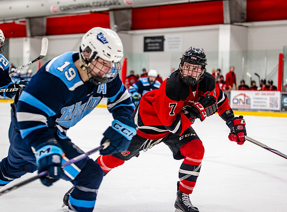 Centennial vs Blaine Varsity Hockey 426