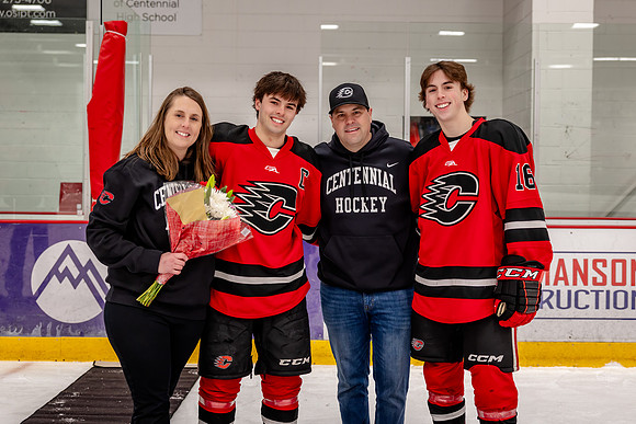 Centennial vs Blaine Varsity Hockey 82