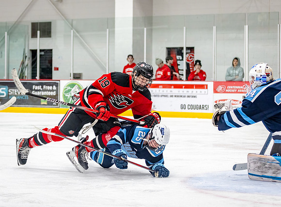 Centennial vs Blaine JV Hockey 136