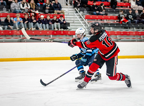 Centennial vs Blaine JV Hockey 190