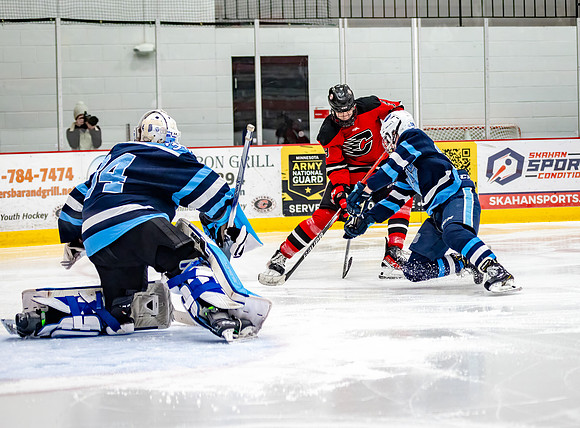 Centennial vs Blaine JV Hockey 208