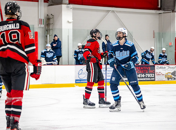 Centennial vs Blaine JV Hockey 217
