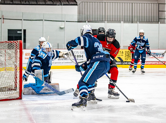 Centennial vs Blaine JV Hockey 220