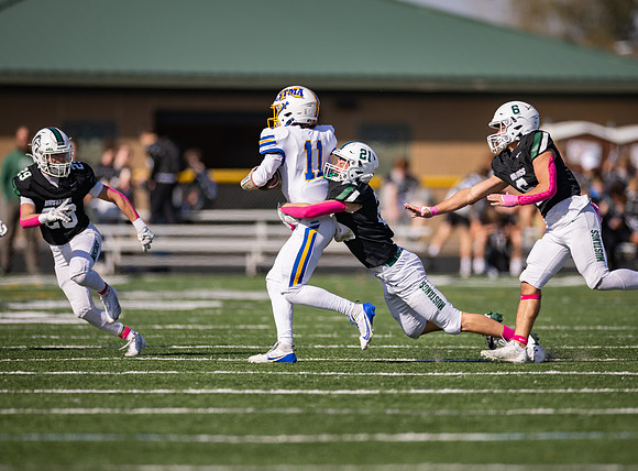 Mounds View vs STMA Varsity Football 185