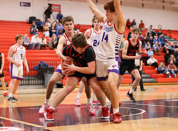 Centennial vs Spring Lake Park Varsity Basketball_214