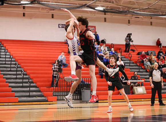 Centennial vs Spring Lake Park Varsity Basketball_314