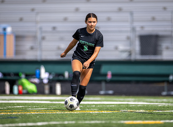 Mounds View vs Blaine Varsity Soccer 38