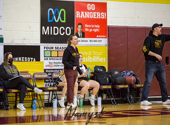 Forest Lake Girls 7 Maroon Basketball 213