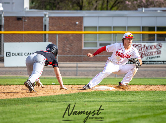 Centennial vs Duluth East Varsity Baseball 442