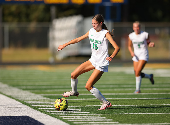 Mounds View vs Mahtomedi Girls Varisty Soccer 253
