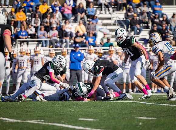 Mounds View vs STMA Varsity Football 304