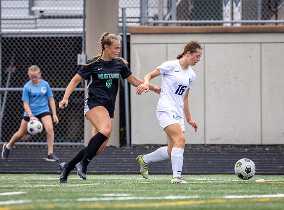 Mounds View vs Blaine Varsity Soccer 152