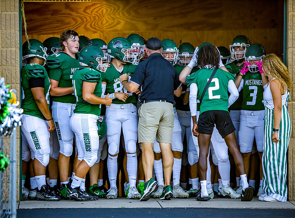 Mounds View vs Totino Grace Varsity Football 18