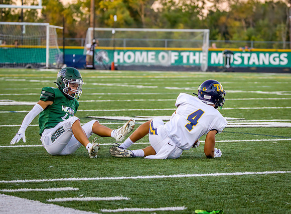 Mounds View vs Totino Grace Varsity Football 190