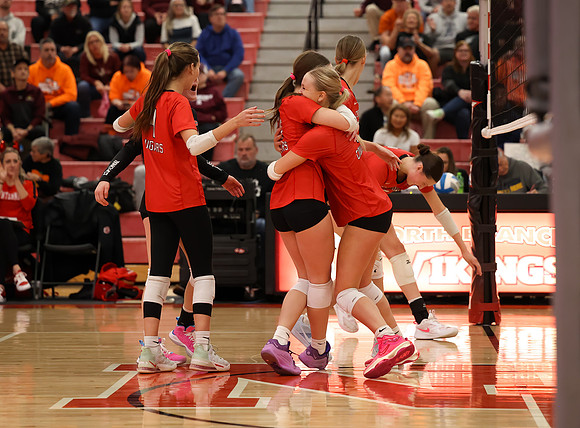 Centennial vs Anoka Girls Varsity Volleyball 383