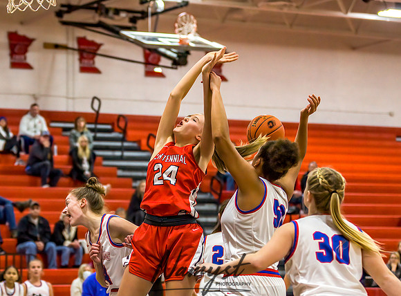 Centennial vs Robbinsdale Armstrong Girls Varsity Basketball 042