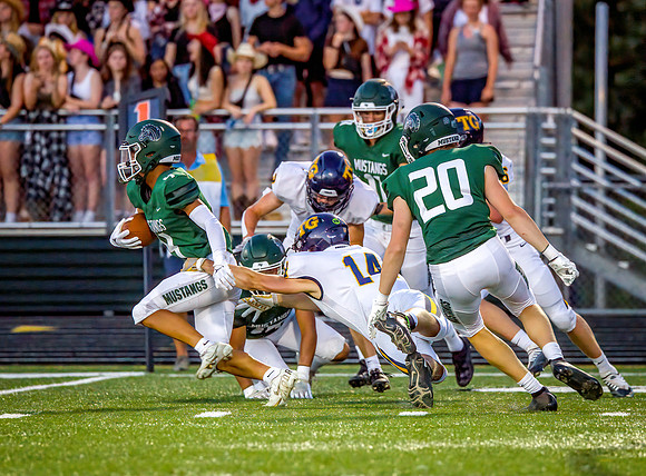 Mounds View vs Totino Grace Varsity Football 254