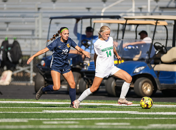Mounds View vs Mahtomedi Girls Varisty Soccer 152