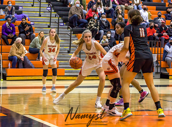 Centennial vs Osseo Girls Varsity Basketball 091
