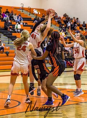 Centennial vs Osseo Girls Varsity Basketball 110