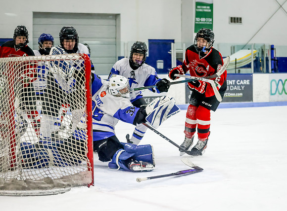 Centennial vs Cambridge Isanti Hockey 215
