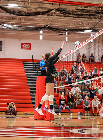 Centennial vs Mounds View Girls Varsity Volleyball 50