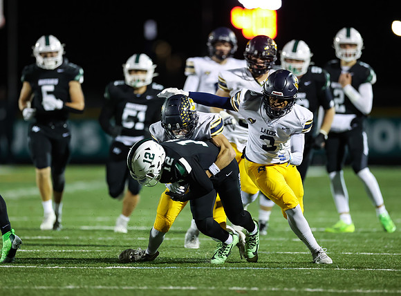 Mounds View vs Prior Lake Varsity Football 14