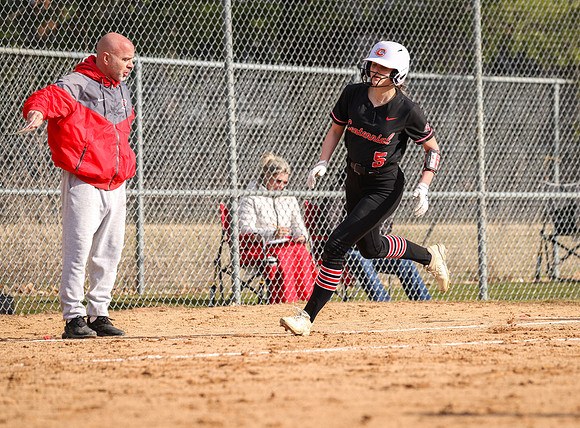 Centennial vs Coon Rapids Softball_506