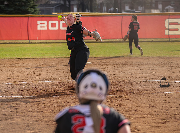 Centennial vs Coon Rapids Softball_523