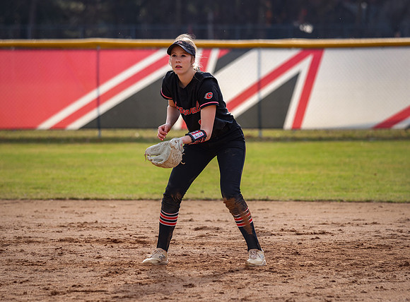 Centennial vs Coon Rapids Softball_546