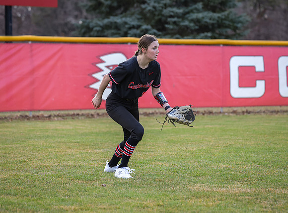 Centennial vs Coon Rapids Softball_565