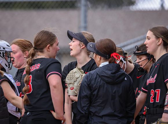Centennial vs Coon Rapids Softball_594
