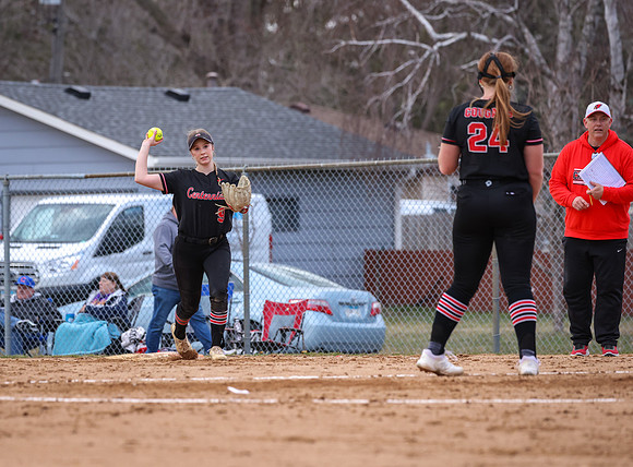 Centennial vs Coon Rapids Softball_601