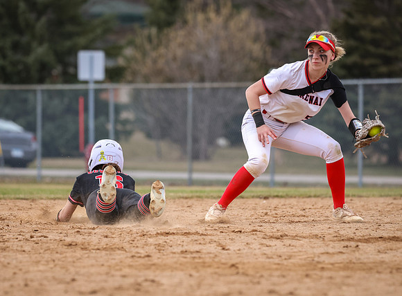 Centennial vs Coon Rapids Softball_660