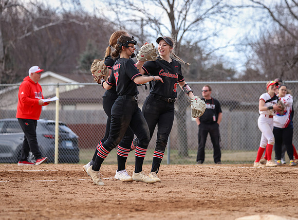 Centennial vs Coon Rapids Softball_777