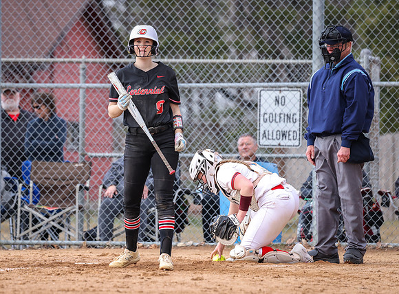 Centennial vs Coon Rapids Softball_812