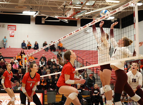 Centennial vs Anoka Girls Varsity Volleyball 124
