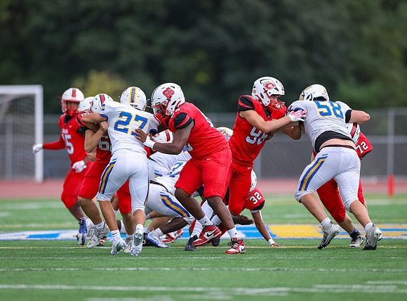 Centennial vs STMA JV Football 207